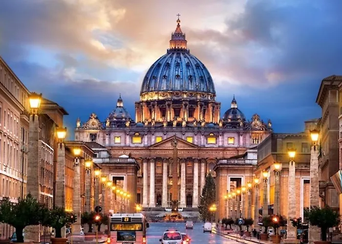 Centro Storico Piazza Navona San Pietro A Piedi Rome